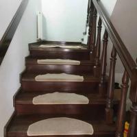 Casa spațioasă in oras，位于苏恰瓦Suceava International Airport - SCV附近的酒店
