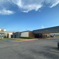 Tryp by Wyndham New Orleans Airport & Conference Center，位于肯纳路易斯·阿姆斯特朗新奥尔良国际机场 - MSY附近的酒店