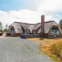 5 star holiday home in Rømø,位于孔斯马克的酒店