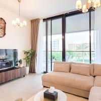 Vera stylish 2BR w Balcony，位于阿布扎比阿布扎比国际机场 - AUH附近的酒店