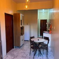 Apartamento 2 próximo ao aeroporto，位于马卡帕马卡帕玛卡帕国际机场 - MCP附近的酒店