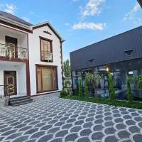 Gabala Milan Villa, indoor heated pool and jacuzzi with garden view，位于盖贝莱的酒店