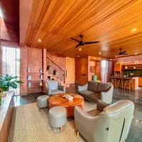 3BR Rustic Terracota The Hum Villa Nyanyi，位于Cemagi的酒店