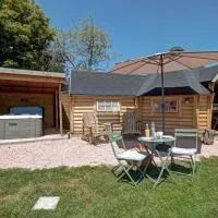 Les Cabanes du Grand Nord，位于Pradines的酒店