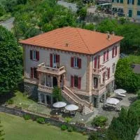 Villa Fieschi Boutique Hotel，位于拉瓦尼亚的酒店