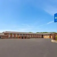 Baymont by Wyndham Manistee，位于马尼斯蒂的酒店