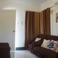 Sorelle- a cozy home，位于Manolo Fortich的酒店
