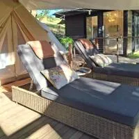 Mirador Springs Retreat - Supa Luxe Glamping,位于Trafalgar South的酒店