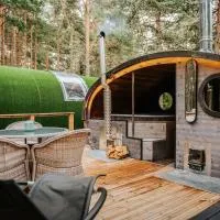 Panoramic Tube with Sauna & Hot Tub,位于Kloogaranna的酒店