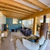 Belledonne Business & Lodge，位于La Terrasse的酒店