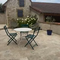 Détente et charme au Domaine，位于Coust的酒店