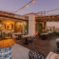 尼维斯SPA疗养酒店，位于奥拉迪亚的酒店