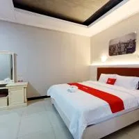 Hotel Istana Syariah Pekalongan by Hello Room，位于北加浪岸的酒店