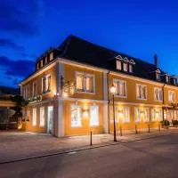 Hotel Adler Post，位于施韦青根的酒店