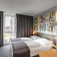 B&B Hotel Lübeck-Hbf，位于吕贝克的酒店