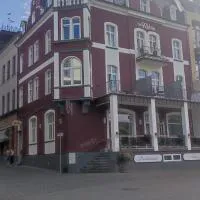 Hotel Zur Fähre,位于博帕德的酒店