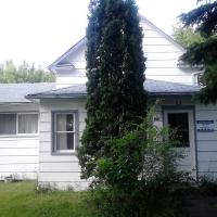 Canora Vacation Home，位于Canora约克顿市立机场 - YQV附近的酒店