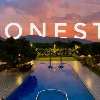 Sonesta Resort & Banquets,位于阿利鲍格的酒店
