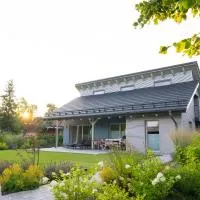 Ferienhaus Neukalen - ideal für aktive Familien，位于Neukalen的酒店