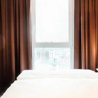 B&B Hotel Rostock City-West，位于罗斯托克的酒店