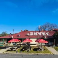 Flowerdale Hotel，位于Flowerdale的酒店