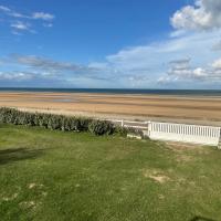 Maison avec vue mer &agrave; Omaha Beach - id&eacute;al familles，位于滨海圣洛朗的酒店