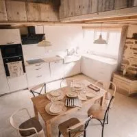 La maison de July,位于La Roë的酒店