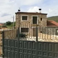 La Laguna,位于Hinojosa de la Sierra的酒店