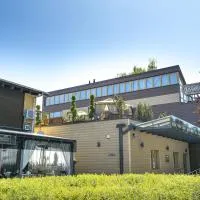 乡田酒店及Spa，位于德鲁斯基宁凯的酒店