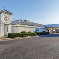 邓弗里斯/康迪科6号汽车旅馆，位于邓弗里斯的酒店