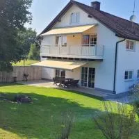 Ferienhaus Heiß，位于格尔滕多夫的酒店