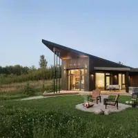 Juoda Truoba，位于Bakaloriškiai的酒店