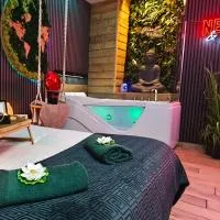Eden SPA et Cinéma,位于布里孔特罗贝尔的酒店