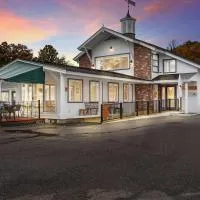 The Palmer House Resort, an Ascend Collection Hotel，位于曼切斯特的酒店