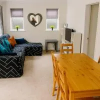Willow Chalet near Cartmel & Lake Windermere，位于Flookburgh的酒店