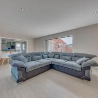 Luxury Cottage, Dog Friendly, Stunning Views, Private Garden，位于Lincolnshire的酒店