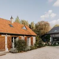 Domaine des Pousses, Chambres d'hôtes au coeur d'un village de campagne，位于Droue-sur-Drouette的酒店