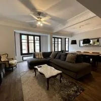 Reno'd Heritage Camino Apartment，位于纳赫拉的酒店