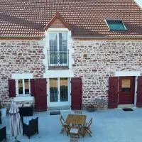 Maison d'hôtes Près de la Grenouillère，位于Estivareilles的酒店