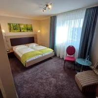 TRIP INN PostHotel Düren,位于都伦-埃菲尔的酒店