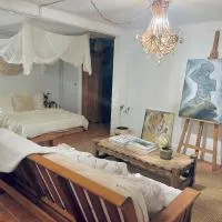 Villa Saint George Byron Hinterland，位于克伦司的酒店