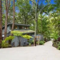 虹翅之旅酒店，位于蒙特维尔的酒店