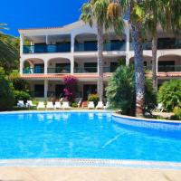 UHC Costa Linda Family Complex，位于霍斯皮塔勒&middot;德尔英福的酒店