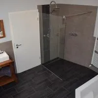 Hotel - Bistro - 3-Eck,位于Merchweiler的酒店
