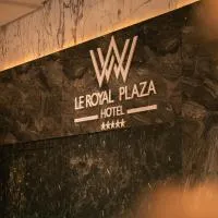 Le Royal Plaza，位于盖尼特拉的酒店