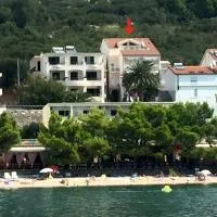 Villa Nora，位于图彻皮的酒店