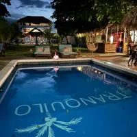 Hotel Tranquilo，位于拉斯彭尼塔斯的酒店