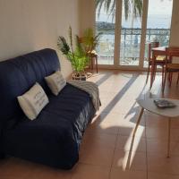 Villa Azzurra superbe 2P centrale et vu mer，位于芒通的酒店
