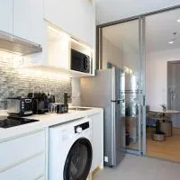 Oakwood Suites Tiwanon Bangkok，位于暖武里府的酒店