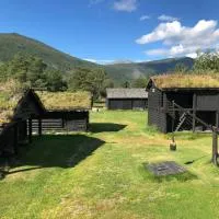 Jørundgard Vikingcamp，位于Sel的酒店